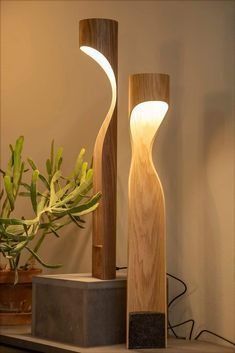 Bamboo Pillared Lamp